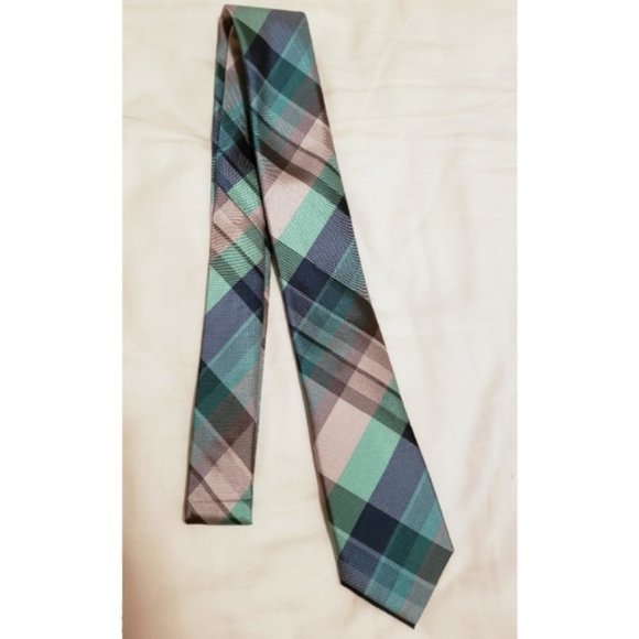 NWOT Kenneth Cole plaid slim tie - Picture 3 of 6
